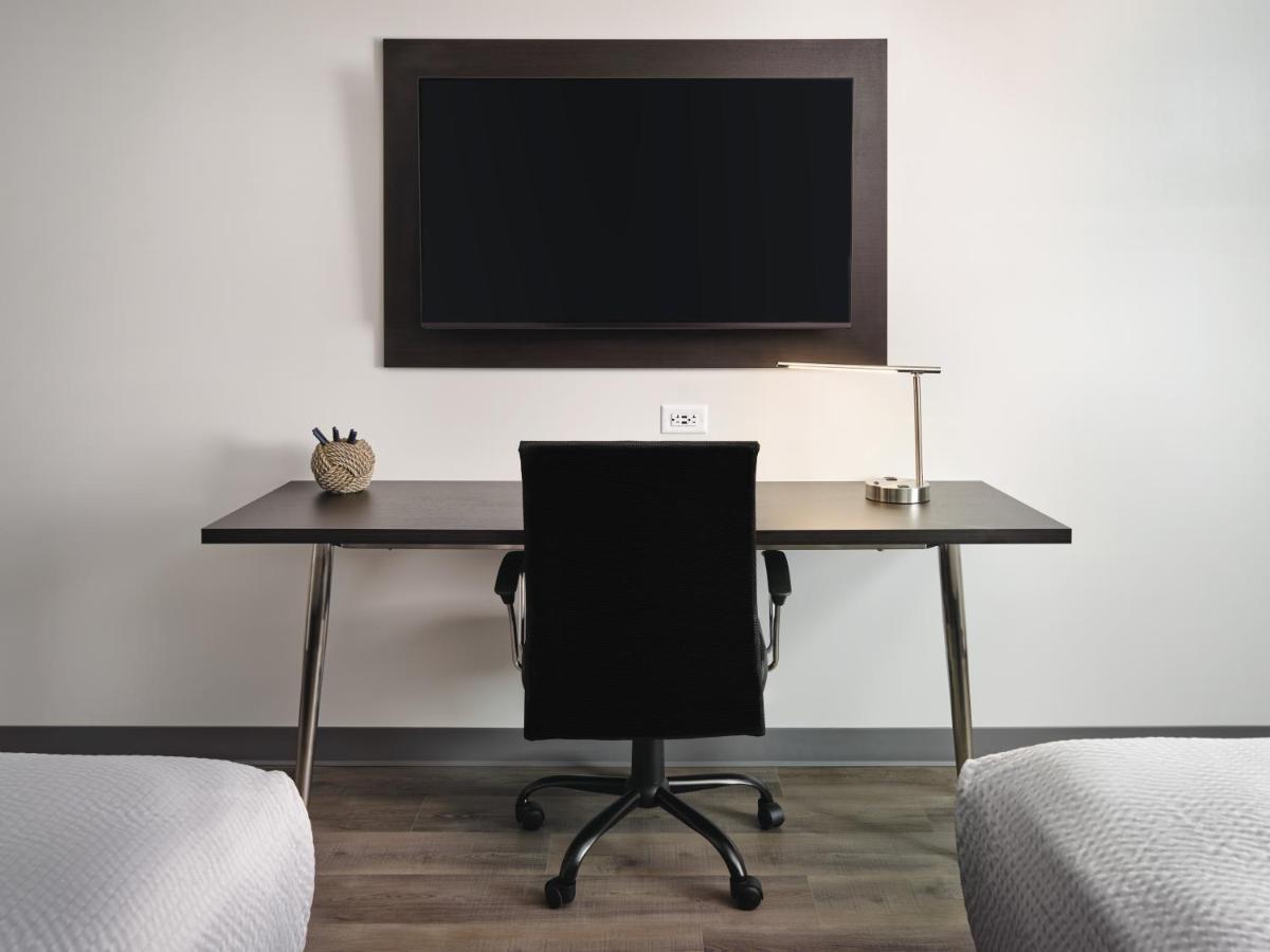 Stayapt San Antonio-randolph Live Oak